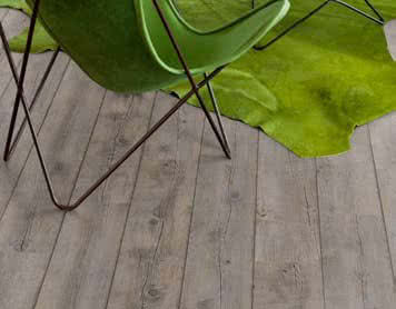 Płytki i panele samoprzylepne